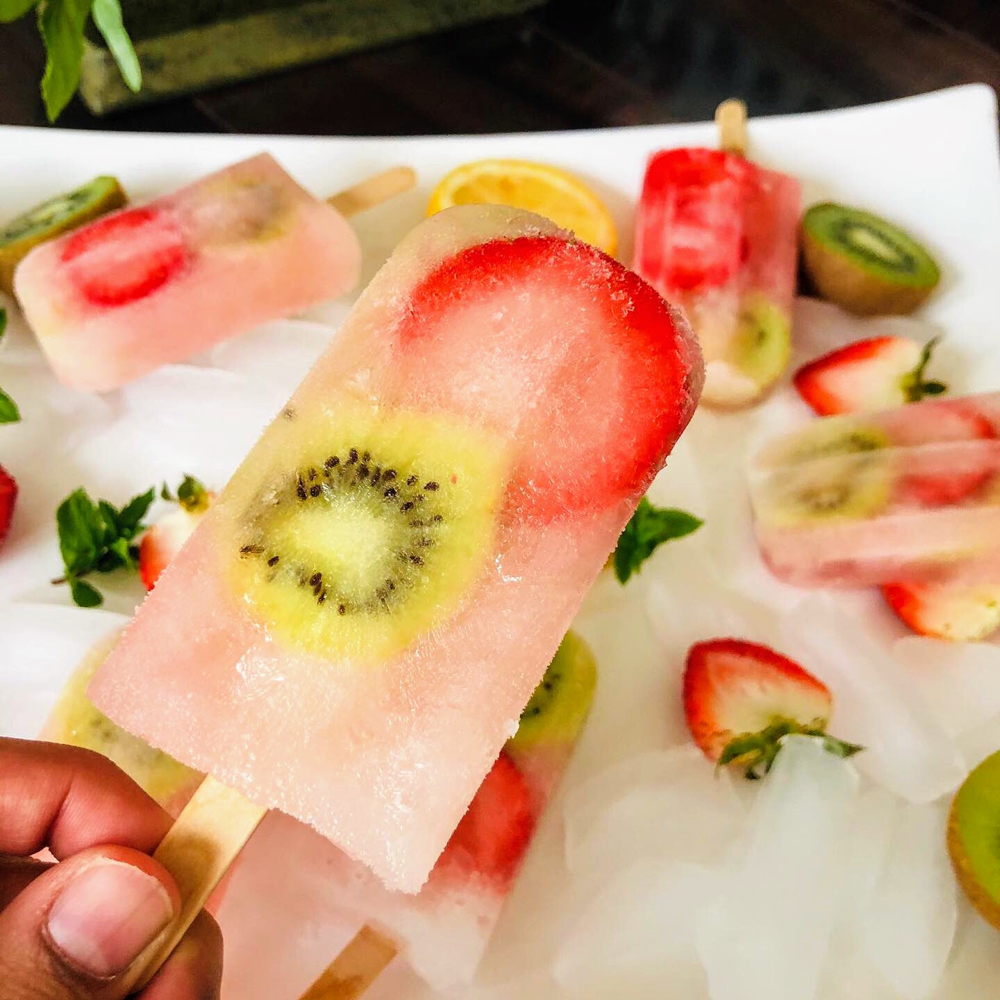 Strawberry Kiwi Mojito Popsicles